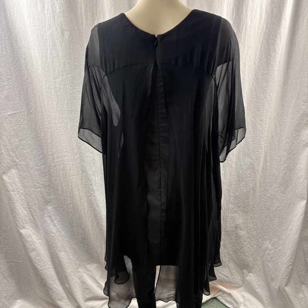 Theyskens' Theory
Autre Marque Dalmy Fishu Dress Black Dark Grey 4 - Picture 6 of 16